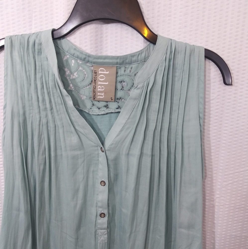 Anthropologie baby blue pleated V neck blouse - Picture 2 of 6
